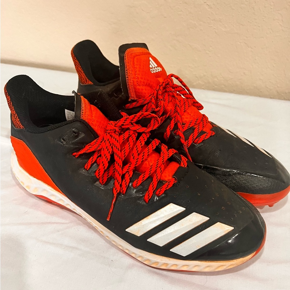 Men’s Adidas Icon Bounce Black and Orange Baseball Cleats US size 10